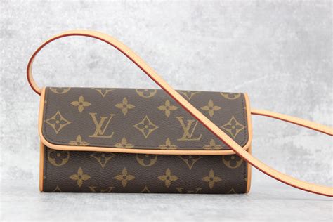 louis vuitton twin pochette pm|pochette gange Louis Vuitton monogram.